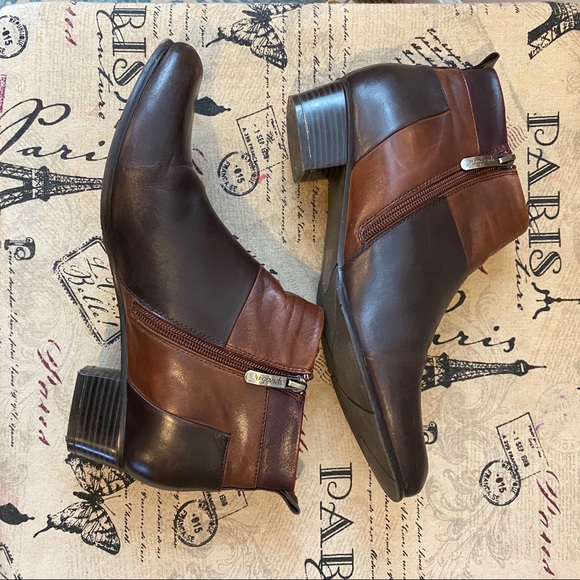 Regarde Le Ciel Leather Patchwork Ankle Bootie 9 - Picture 6 of 15